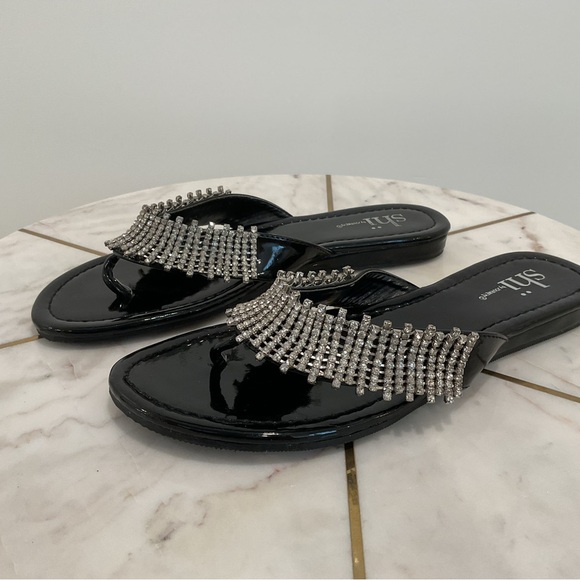 🔴SHI BY JOURNEYS RHINESTONE SANDALS🔴 - Picture 6 of 13